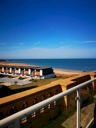2 Bedroom Flat To Rent In Victoria Court, The Royal Seabathing, Canterbury Road, Margate, CT9