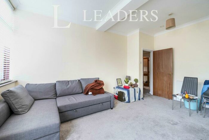 2 Bedroom Flat To Rent In Elm Grove, Southsea, PO5