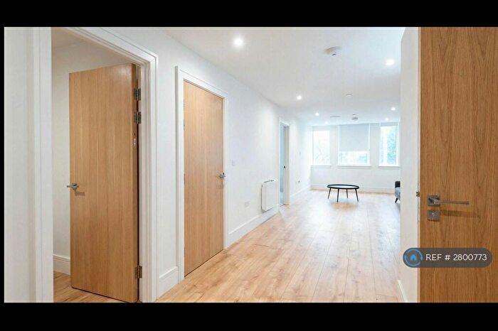 2 Bedroom Flat To Rent In Capella Court, Purley, CR8