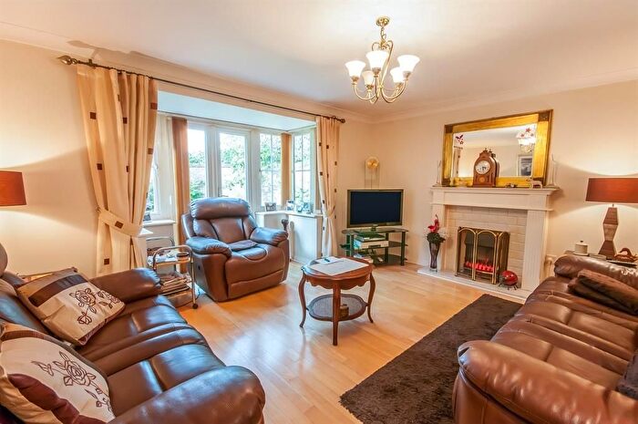 4 Bedroom Property To Rent In Joy Wood, Boughton Monchelsea, Maidstone, ME17