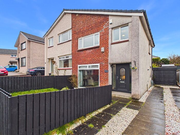 3 Bedroom Semi-Detached House For Sale In Findhorn Place, Gardenhall, East Kilbride, G75