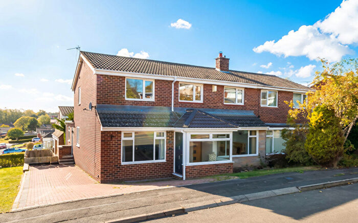 4 Bedroom Semi-Detached House For Sale In Ponthaugh, Rowlands Gill, Tyne & Wear, NE39