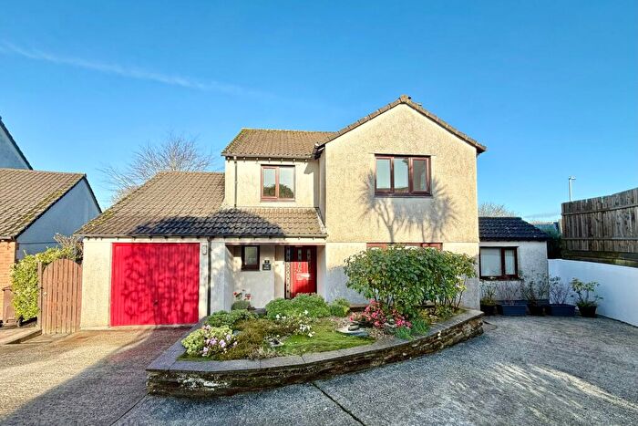 4 Bedroom House For Sale In St. Petrocs Meadow, Padstow, PL28