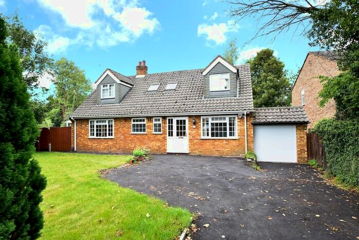 5 Bedroom Detached House To Rent In Hamilton Road, Hunton Bridge, Kings Langley, WD4
