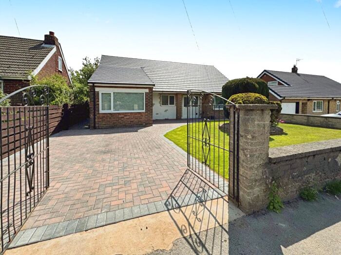 3 Bedroom Bungalow For Sale In Ivanhoe Road, Thurcroft, Rotherham, South Yorkshire, S66