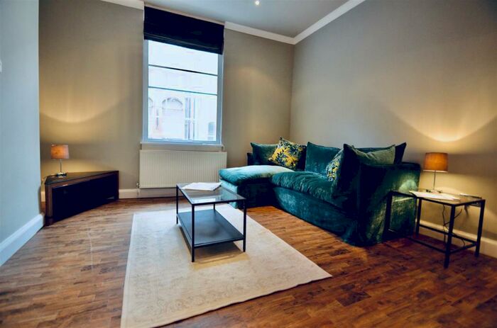1 Bedroom Apartment To Rent In The Warehouse Too, Plumptre Street, NG1