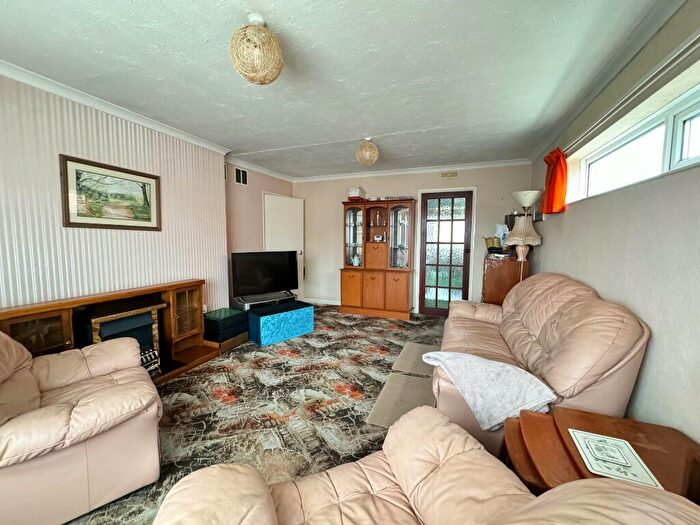3 Bedroom Bungalow For Sale In Fairfield Drive, Attleborough, Norfolk, NR17