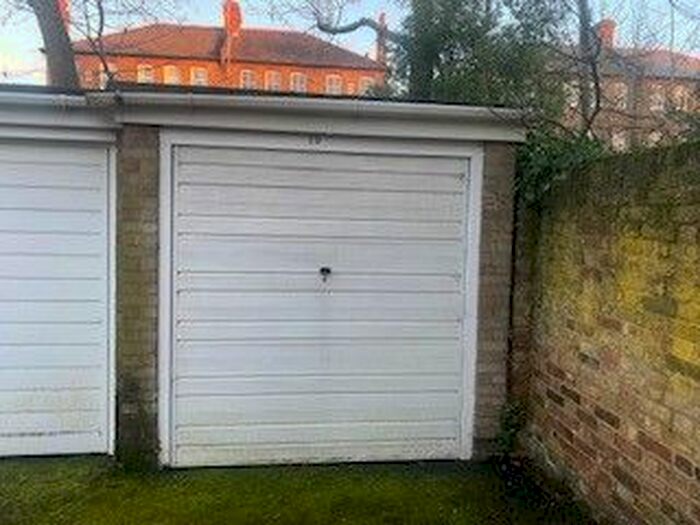 Parking/garage To Rent In Claremont Road, Surbiton KT6