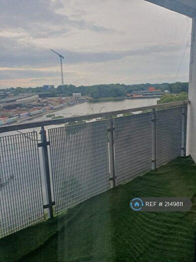 2 Bedroom Flat To Rent In Southmere Drive, London, SE2