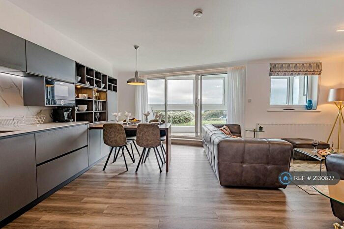 3 Bedroom Flat To Rent In Southbourne Sands, Southbourne, BH6