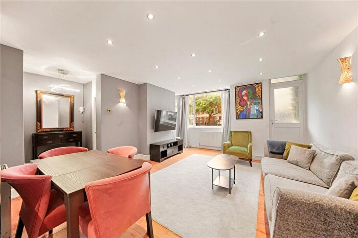 1 Bedroom Apartment For Sale In Buxton Court, N1