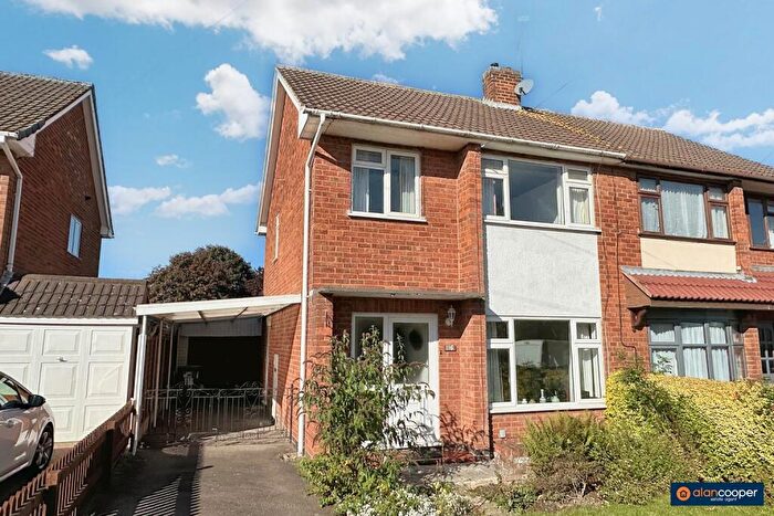 3 Bedroom Semi-Detached House For Sale In Stonewell Crescent, Whitestone, Nuneaton, CV11