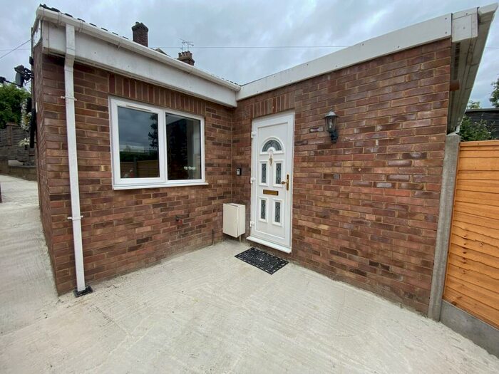 2 Bedroom Apartment To Rent In Capron Road, Luton, LU4