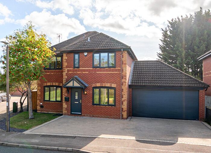 4 Bedroom Detached House For Sale In Frithwood Crescent, Kents Hill, Milton Keynes, MK7