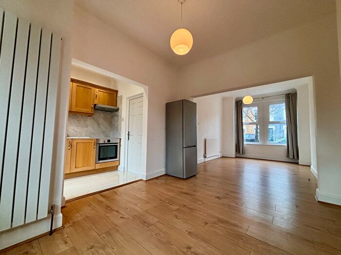 3 Bedroom Property To Rent In Blandford Road, Beckenham, BR3