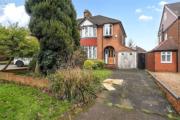 3 Bedroom Semi Detached House For Sale In Court Road, Orpington, BR6