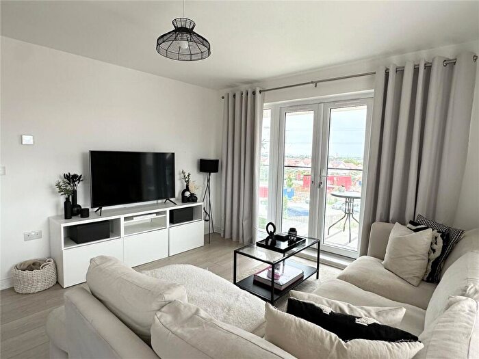 2 Bedroom Flat To Rent In Ackers Drive, Weldon, Ebbsfleet Valley, Swanscombe, DA10