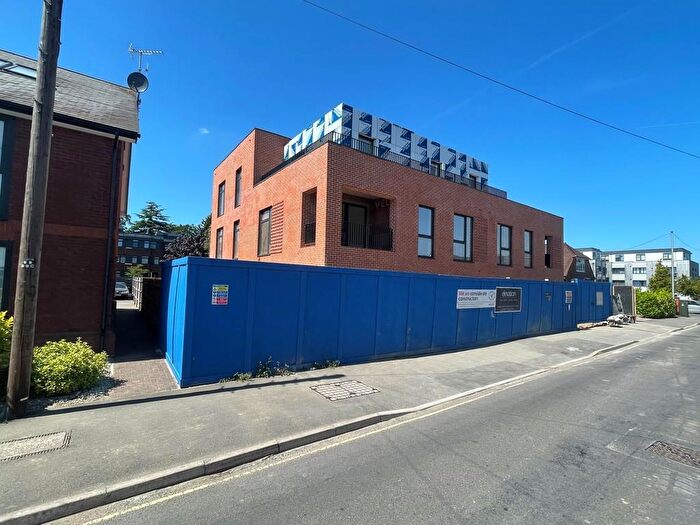 2 Bedroom Apartment To Rent In Elma House, Fleet, GU51