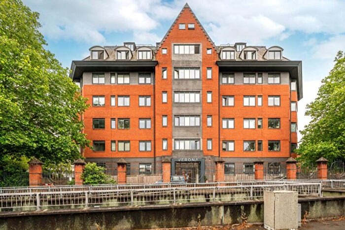 1 Bedroom Flat To Rent In Wellington Street, SL1