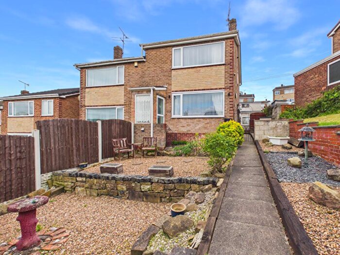 3 Bedroom Semi-Detached House For Sale In Nelson Close, Brinsworth, Rotherham, S60