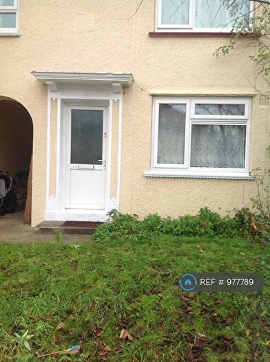 3 Bedroom Terraced House To Rent In Princes Road, Gravesend, DA12
