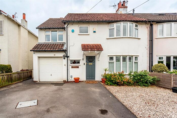 5 Bedroom Semi-Detached House To Rent In The Avenue, Collingham, Wetherby, LS22