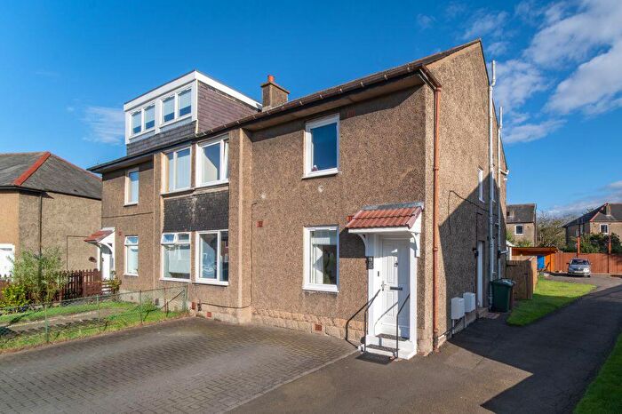 2 Bedroom Villa For Sale In Crewe Crescent, Edinburgh, EH5
