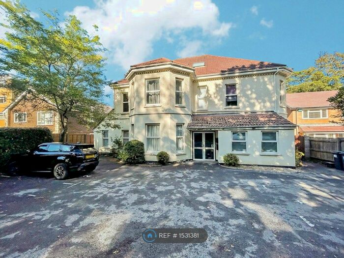 2 Bedroom Flat To Rent In Oban, Bournemouth, BH4