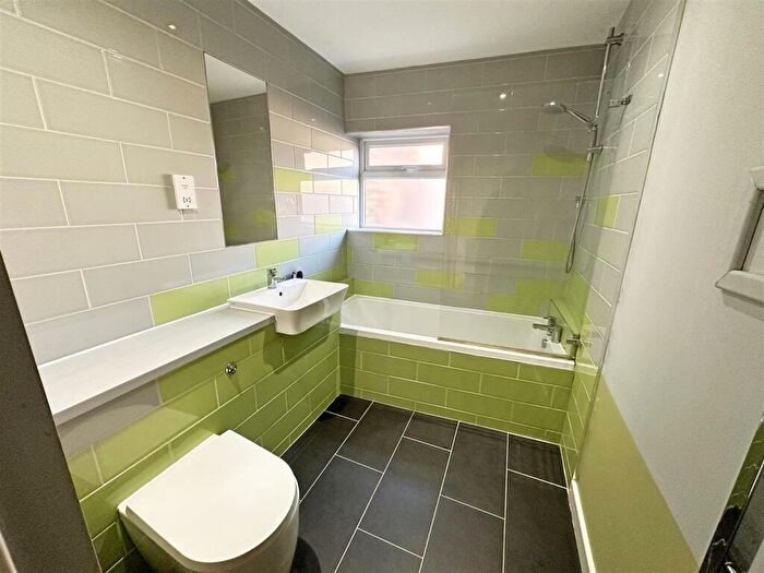 1 Bedroom Flat To Rent In Yeoman Street, North Shields, Tyne And Wear, NE29