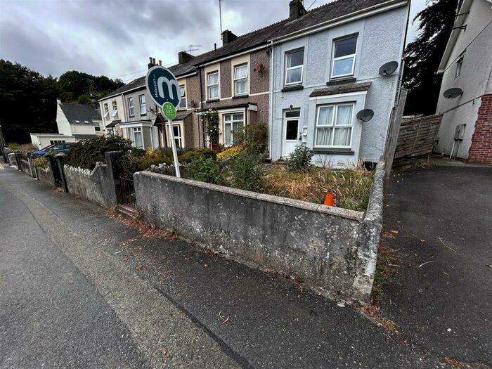 1 Bedroom Barn Conversion To Rent In Clarence Road, St. Austell, PL25