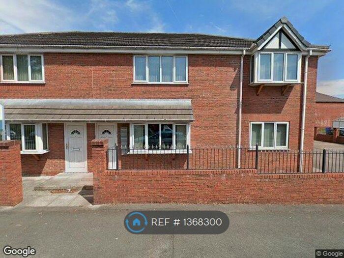 2 Bedroom Flat To Rent In Walkden, Worsley, Manchester, M28