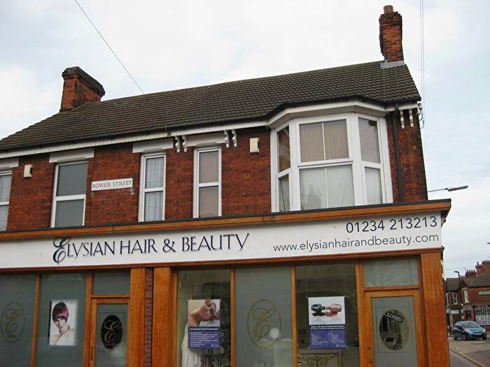 2 Bedroom Flat To Rent In Bower Street, Bedford, MK40