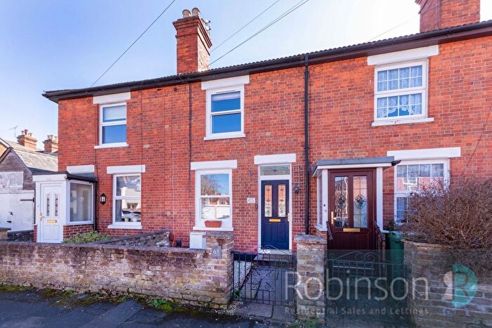 2 Bedroom Terraced House For Sale In Penyston Road, Maidenhead, Berkshire, SL6