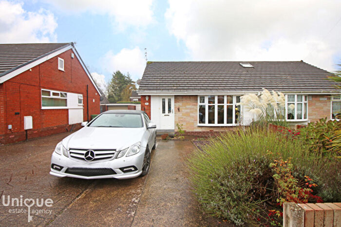 2 Bedroom Bungalow For Sale In Woodland Close, Hambleton, Poulton-le-Fylde, FY6