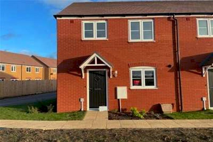 3 Bedroom House To Rent In Rudge Close, Hardwicke, GL2