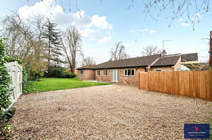 4 Bedroom Bungalow For Sale In Wilbraham Road, Six Mile Bottom, Newmarket, Suffolk, CB8
