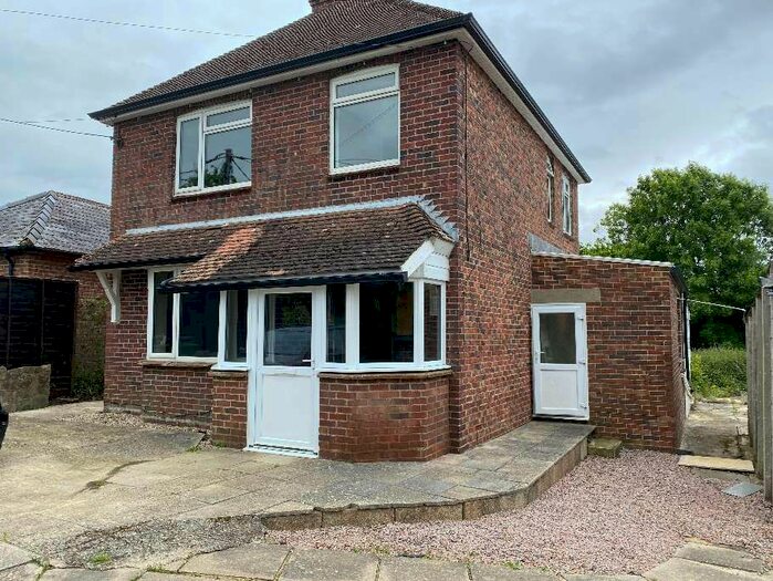 3 Bedroom Detached House For Sale In Cooper's Lane, Ashford, TN25