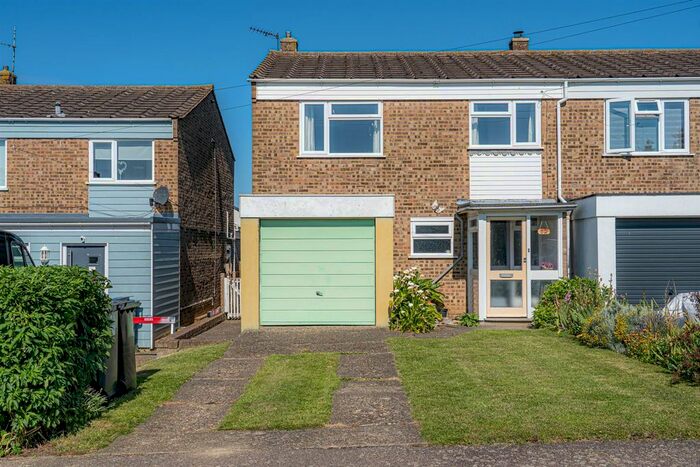 3 Bedroom Property To Rent In Clifftown Gardens, Herne Bay, CT6