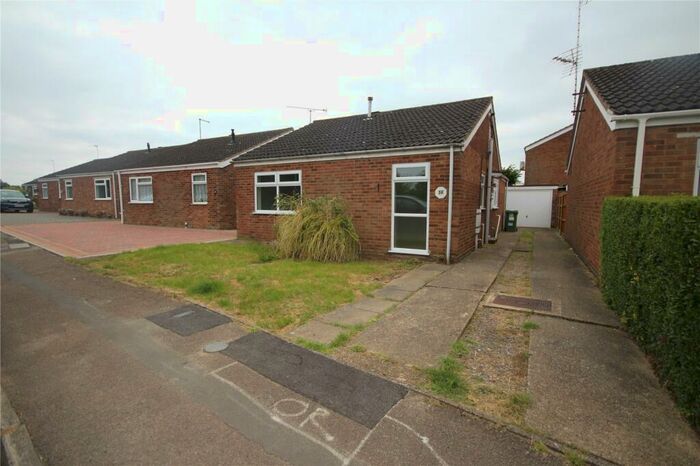 3 Bedroom Bungalow To Rent In Eastfield Drive, Hanslope, Milton Keynes, Buckinghamshire, MK19