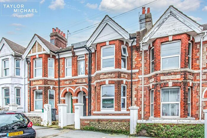 6 Bedroom Terraced House To Rent In Queens Park Road, Brighton, BN2