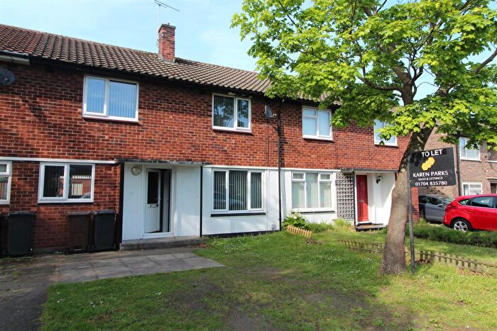 3 Bedroom Semi-Detached House To Rent In Chindit Close, Formby, Liverpool, L37