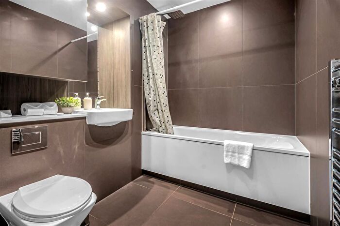 1 Bedroom Property To Rent In Lampton Road, Hounslow, TW3