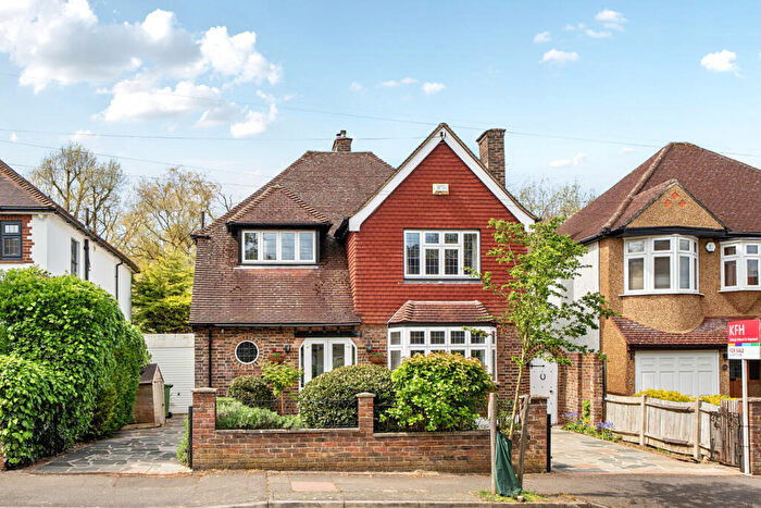 4 Bedroom Detached House For Sale In Copse Avenue, West Wickham, Kent, BR4