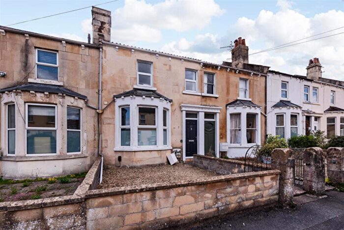 6 Bedroom Terraced House To Rent In Lorne Road, Bath, BA2