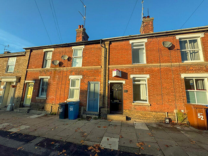 2 Bedroom Terraced House To Rent In Eastgate Street, Bury St Edmunds, IP33