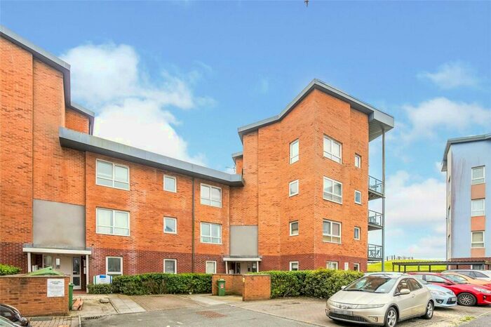 2 Bedroom House To Rent In Cwrt Clara Novello, Pentre Doc Y Gogledd, Llanelli, SA15