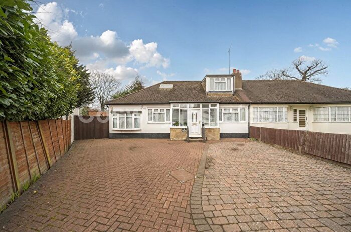 4 Bedroom Semi Detached Bungalow For Sale In Copthall Gardens, Mill Hill, NW7