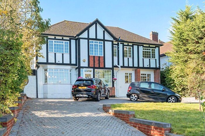 5 Bedroom Detached House For Sale In Downs Hill, Beckenham, BR3