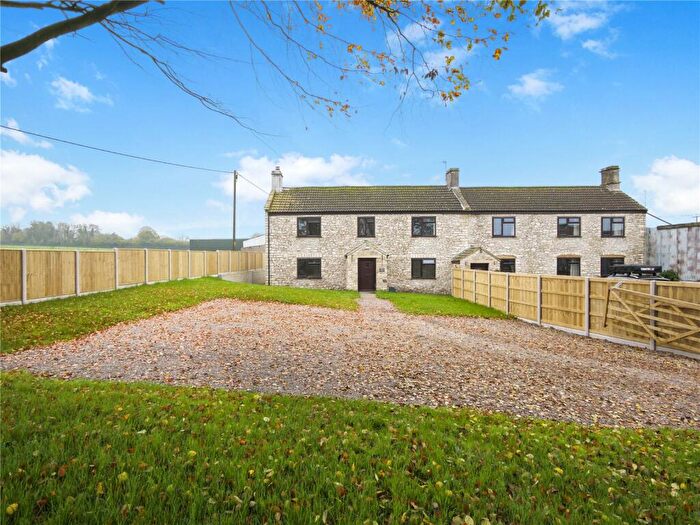 4 Bedroom Semi-Detached House To Rent In Chewton Mendip, BA3