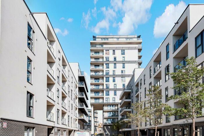 1 Bedroom Apartment To Rent In Guildford Road, Woking, GU22